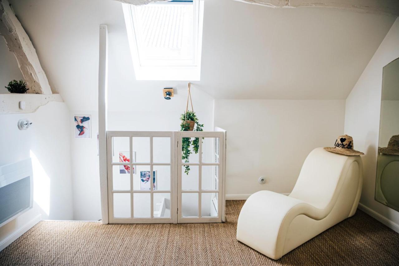 Loveroom Du Perche : Maison Avec Balneo Moulins-la-Marche Екстериор снимка