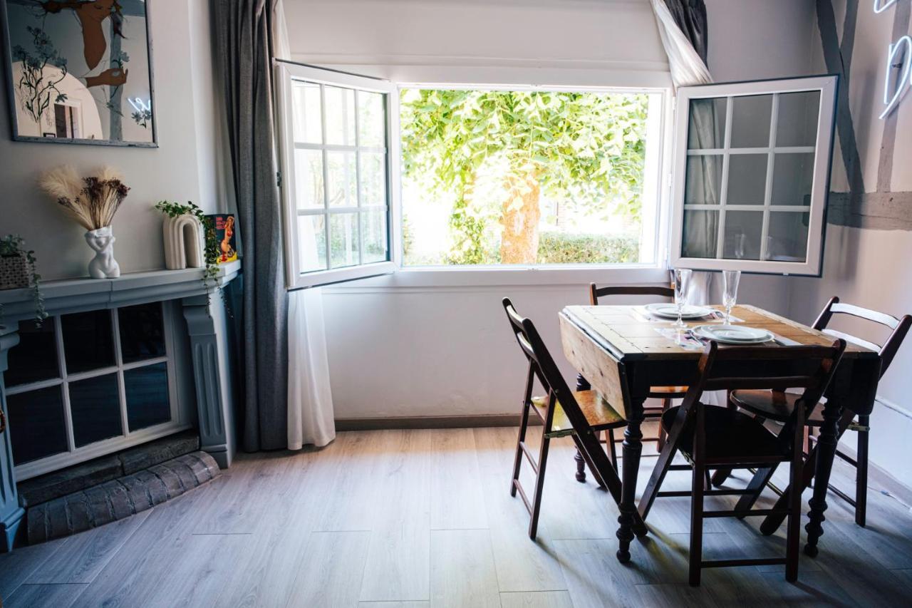 Loveroom Du Perche : Maison Avec Balneo Moulins-la-Marche Екстериор снимка